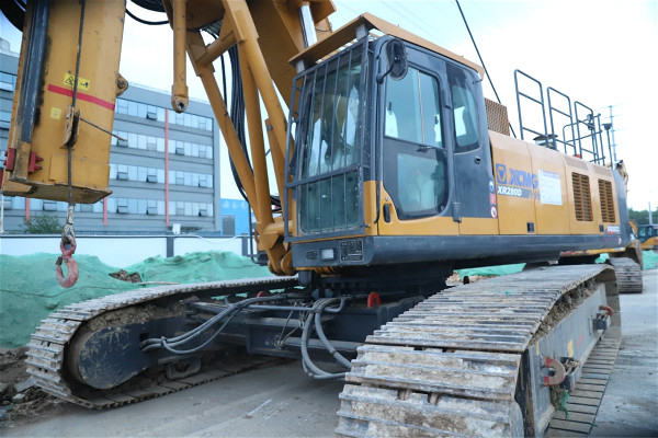 XR360、280D旋挖鉆機打孔徑800-1200mm樁.jpg